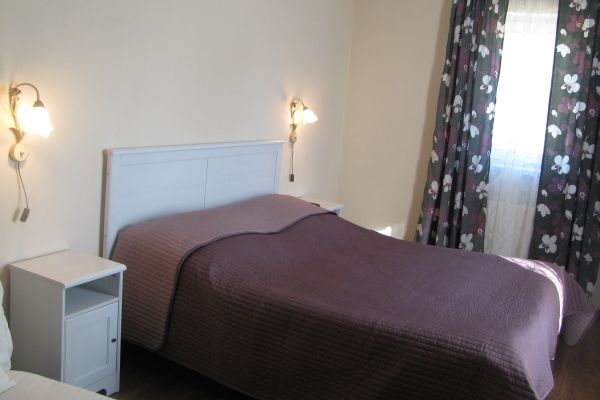 Gallery Art Hotel (Tarusa)